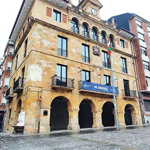 Apartamento Frente Al Ayuntamiento De Apartamento